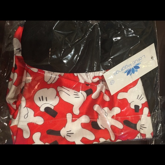 NWT Disney Mickey legging capris - Picture 3 of 4